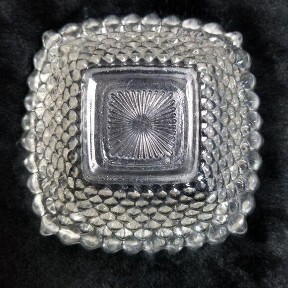 Diamond Cut Clear Glass Dish Bowl Scalloped Edge Square Nut Candy Kitchen Decor - Picture 6 of 6